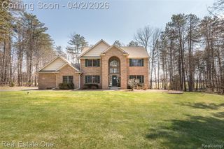 4387 Emu Drive, Pinckney, MI 48169