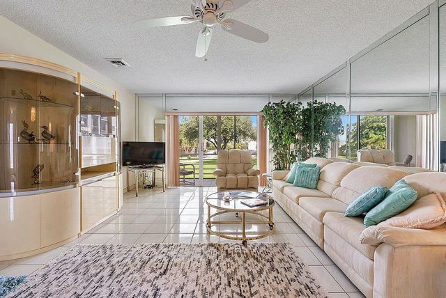 608 NE 2nd Strret 241, Dania Beach, FL 33004