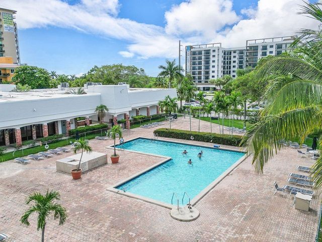 608 NE 2nd Strret 241, Dania Beach, FL 33004