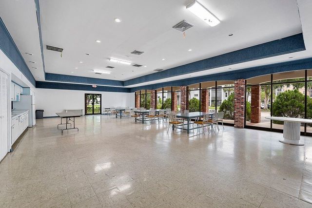 608 NE 2nd Strret 241, Dania Beach, FL 33004