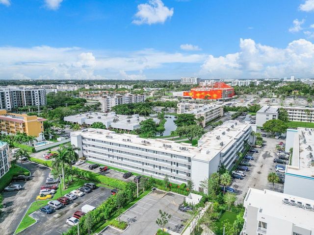 608 NE 2nd Strret 241, Dania Beach, FL 33004