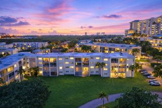 608 NE 2nd Strret 241, Dania Beach, FL 33004