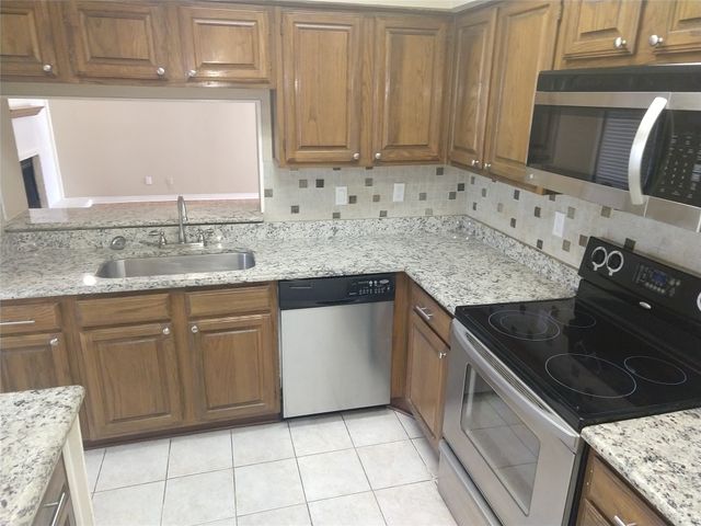 2101 Rainbow Drive 4324, Arlington, TX 76011