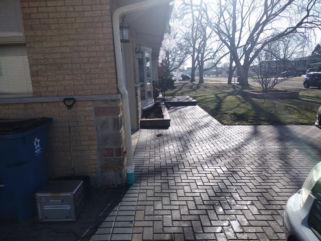 5639 N Manor Lane, Norwood Park Township, IL 60631