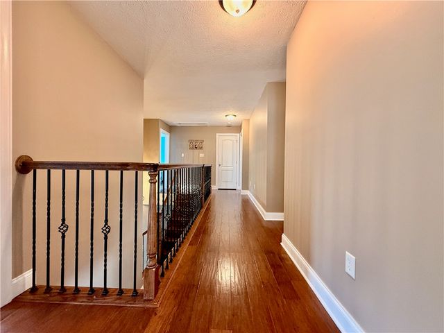 127 Alder Dr, Pine Twp, PA 15090