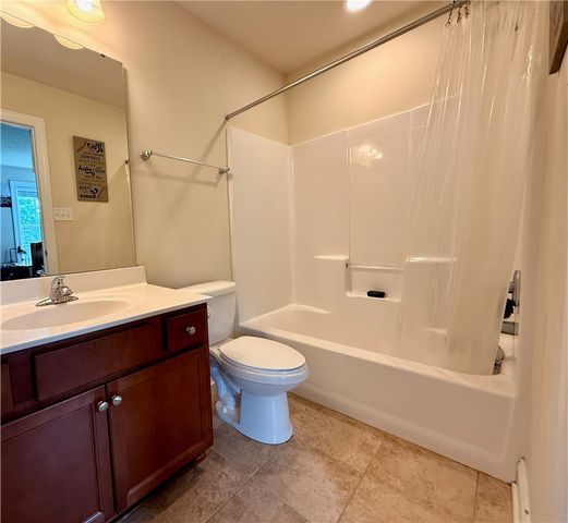 127 Alder Dr, Pine Twp, PA 15090