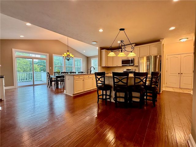 127 Alder Dr, Pine Twp, PA 15090
