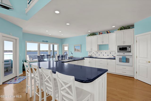 31 Osprey Drive, Sneads Ferry, NC 28460