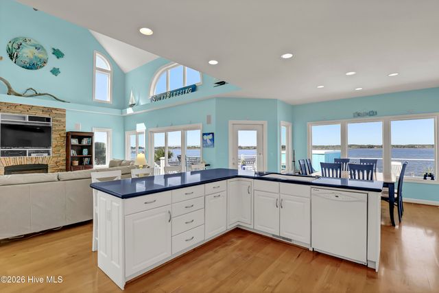 31 Osprey Drive, Sneads Ferry, NC 28460