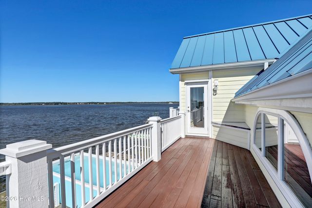 31 Osprey Drive, Sneads Ferry, NC 28460