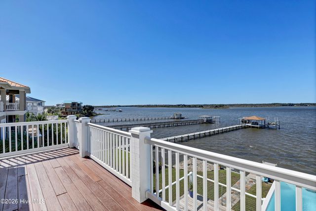 31 Osprey Drive, Sneads Ferry, NC 28460