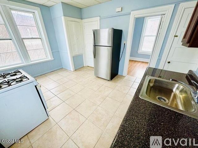 308 4th Street, Troy, NY 12180