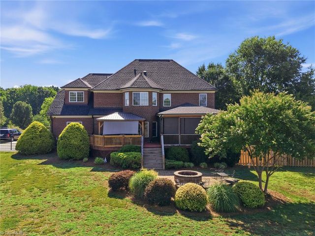 2107 Northbay Drive, Browns Summit, NC 27214
