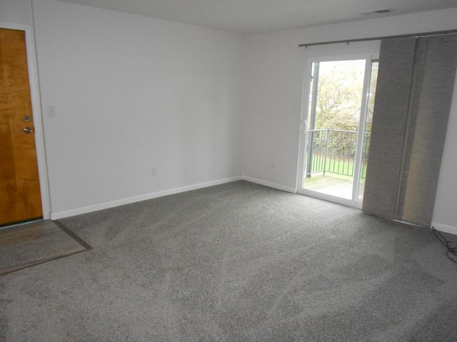 5275 Portland Street, 204, Columbus, OH 43235