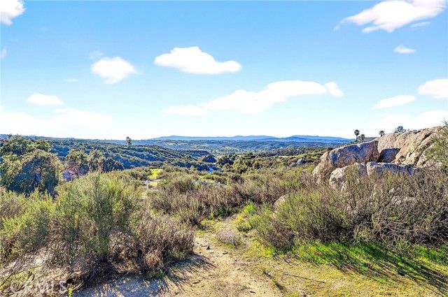 38950 Hoss Street, Temecula, CA 92592