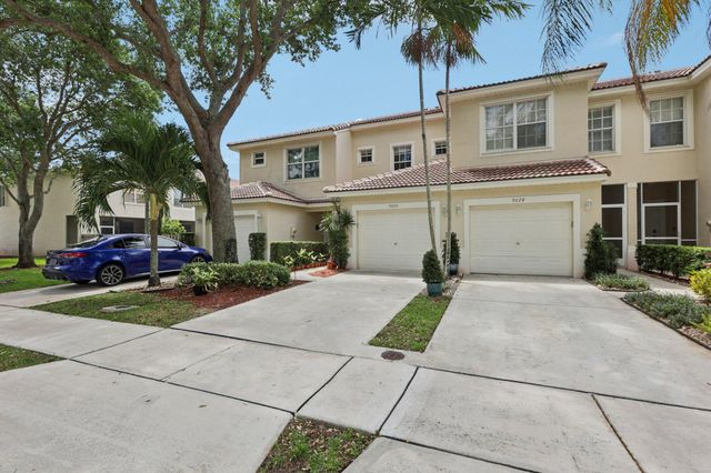 9070 Tremezzo Lane, Boynton Beach, FL 33472