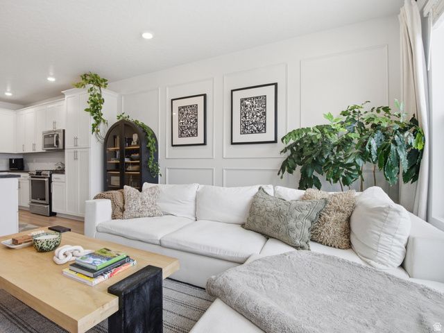 11536 S OLD CEDAR DR, South Jordan, UT 84095