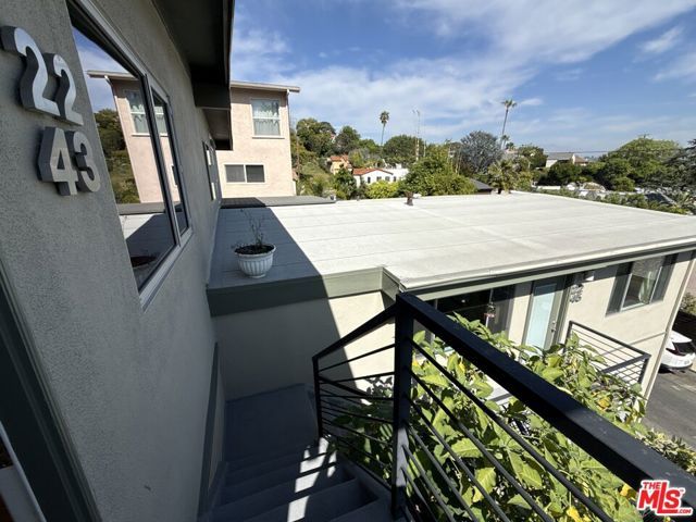 2243 Silver Ridge Avenue, Los Angeles, CA 90039