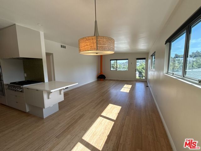 2243 Silver Ridge Avenue, Los Angeles, CA 90039