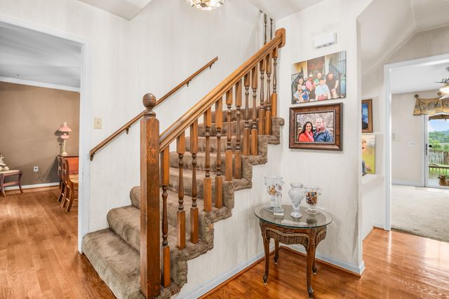 102 Dogwood Trail, London, KY 40741