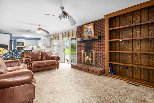 102 Dogwood Trail, London, KY 40741