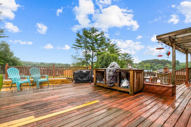 102 Dogwood Trail, London, KY 40741