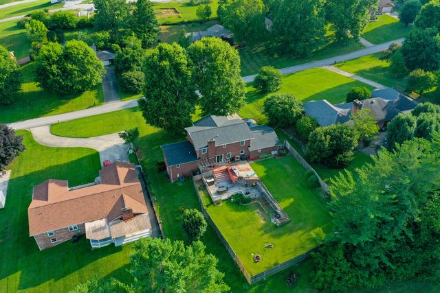 102 Dogwood Trail, London, KY 40741