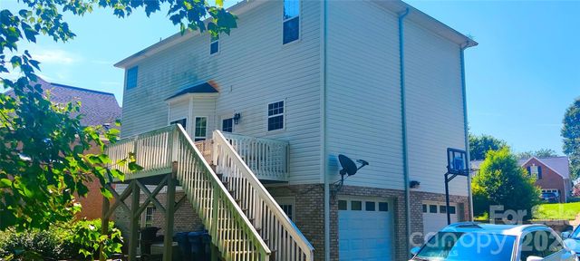 117 Lonetree Circle, Advance, NC 27006