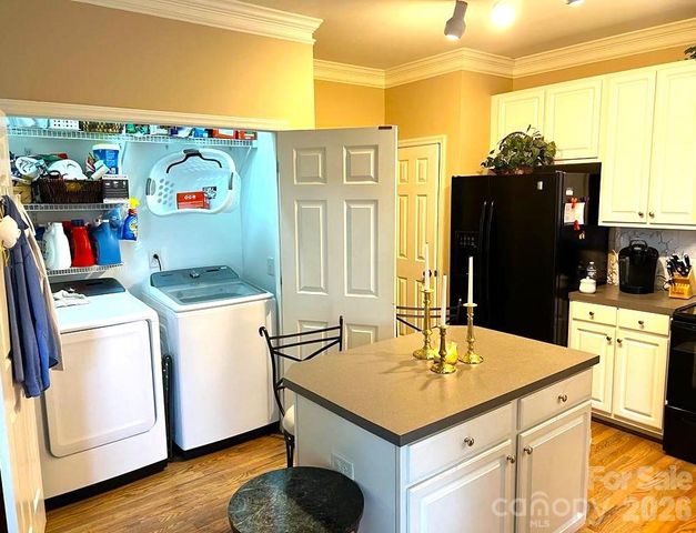 117 Lonetree Circle, Advance, NC 27006