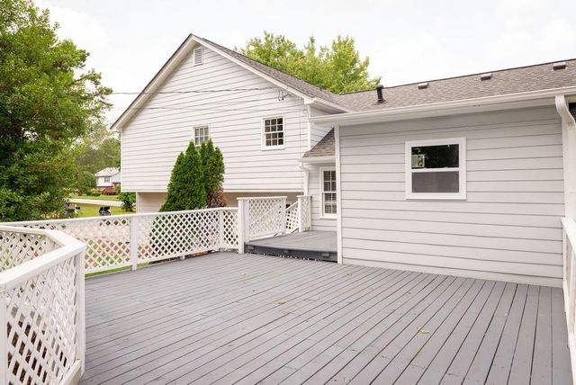 401 Freshman Drive, Lawrenceville, GA 30044
