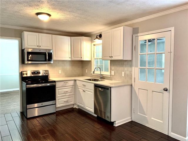 401 Freshman Drive, Lawrenceville, GA 30044