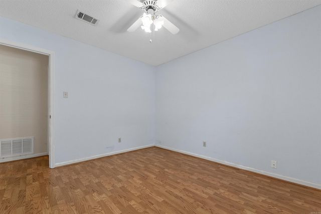 926 Karla Circle, Sherwood, AR 72120