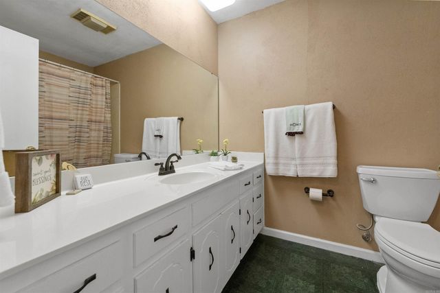 926 Karla Circle, Sherwood, AR 72120