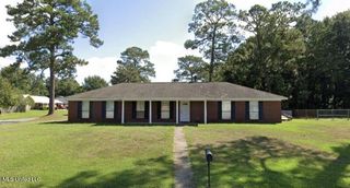 6404 J F Douglas Drive, Ocean Springs, MS 39564