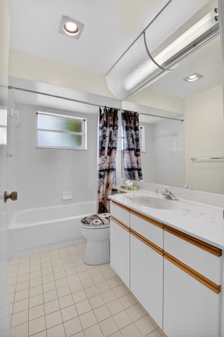 11151 Autoro Court, Boca Raton, FL 33498