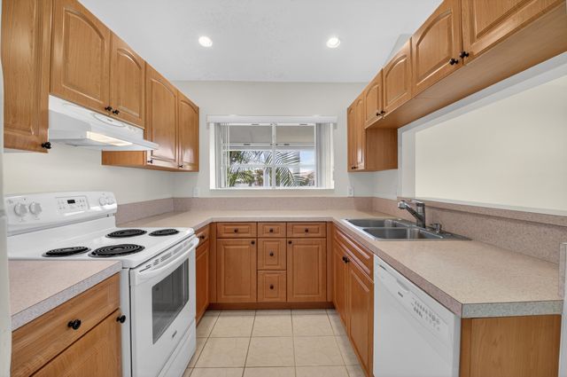 11151 Autoro Court, Boca Raton, FL 33498