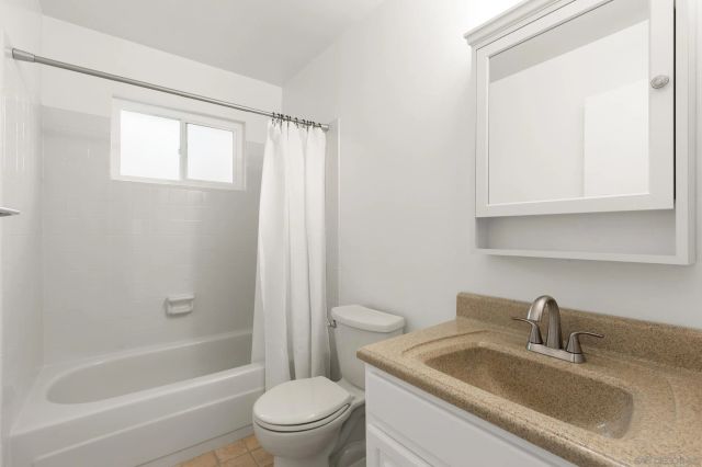 9855 Mission Greens Ct 4, Santee, CA 92071