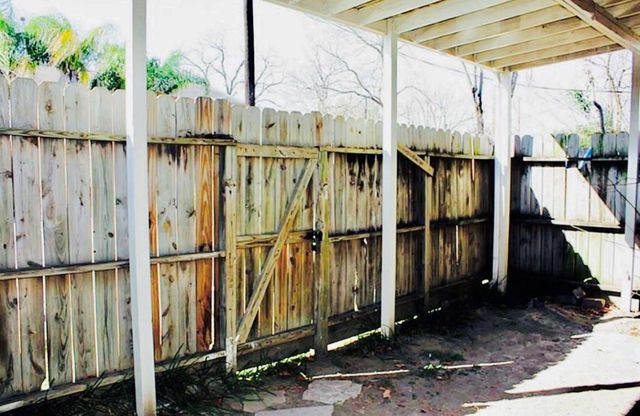 5329 Lost Forest Dr Drive 5329, Houston, TX 77092