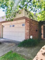 5329 Lost Forest Dr Drive 5329, Houston, TX 77092