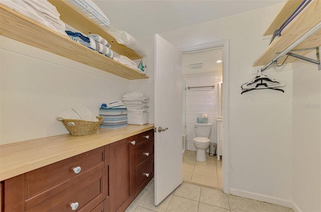 1612 STICKNEY POINT ROAD 1612-1, Sarasota, FL 34231