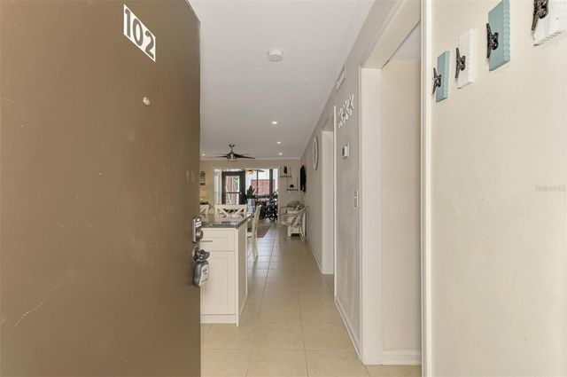 1612 STICKNEY POINT ROAD 1612-1, Sarasota, FL 34231