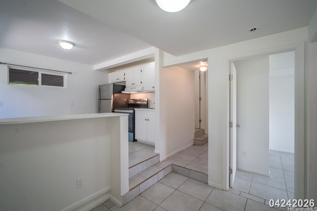 4138 Keaka Drive Unit B, Honolulu, HI 96818