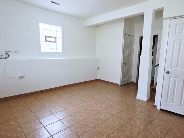 625 S 14th Avenue, Maywood, IL 60153