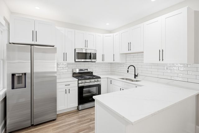 7643 S Paulina Street, Chicago, IL 60620