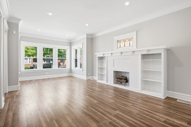 7643 S Paulina Street, Chicago, IL 60620