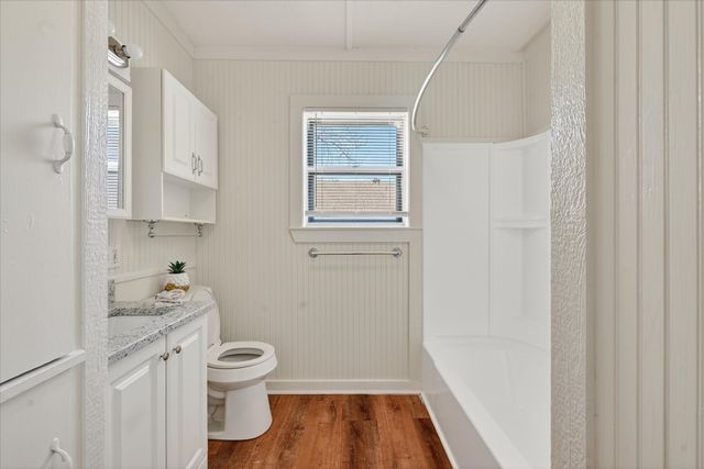 302 E 10th Street, Bonham, TX 75418