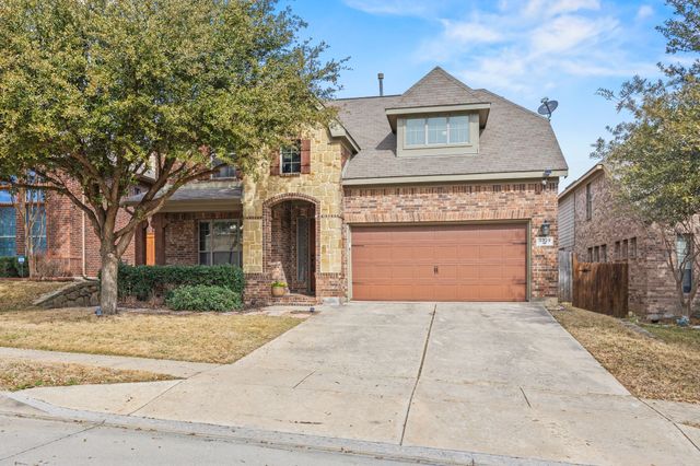 3329 Count Drive, Fort Worth, TX 76244