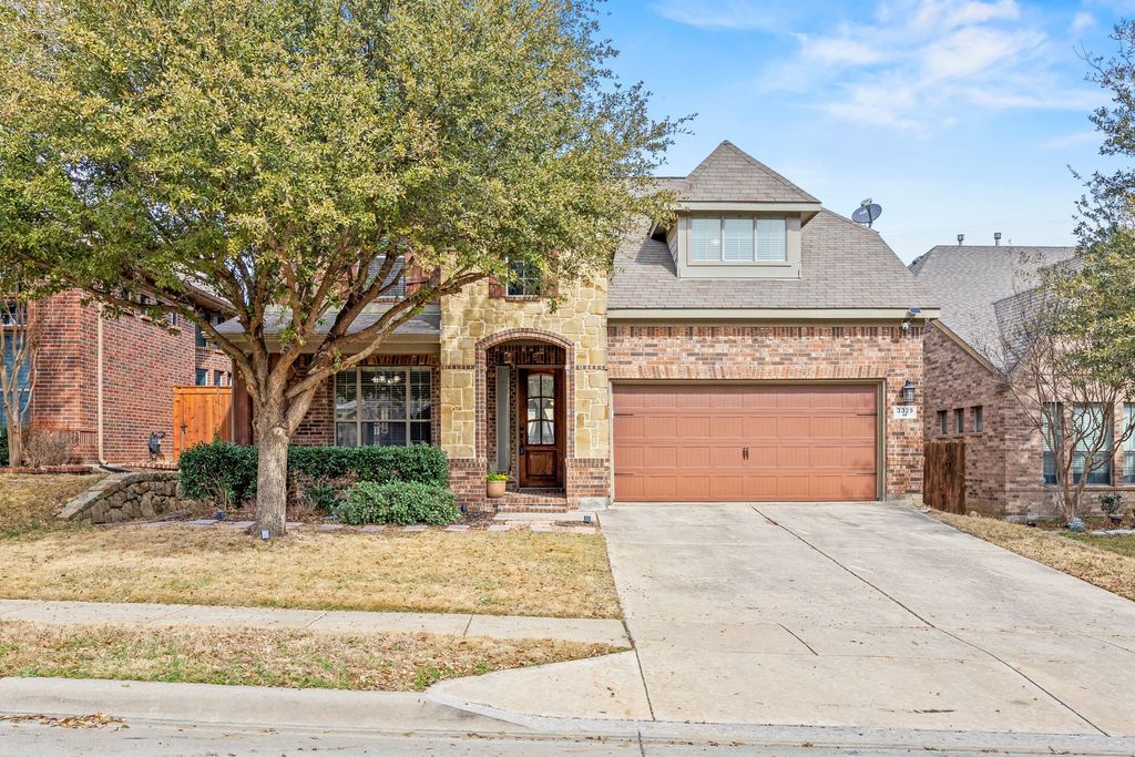 3329 Count Drive, Fort Worth, TX 76244