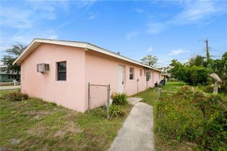 1604 oak DR, Fort Myers, FL 33907
