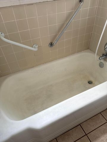 808 Ave P, Sunray, TX 79086